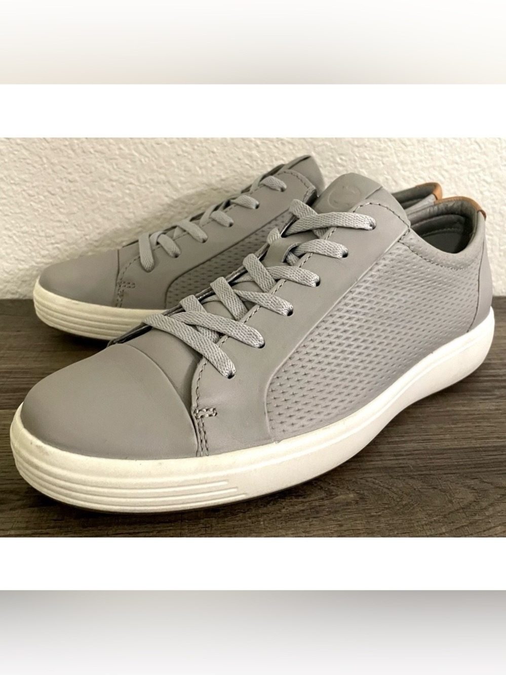 ECCO Soft 7 Mens EU 42 US 8/8.5 Gray Perforated Leather Sneakers Low Top Shoes